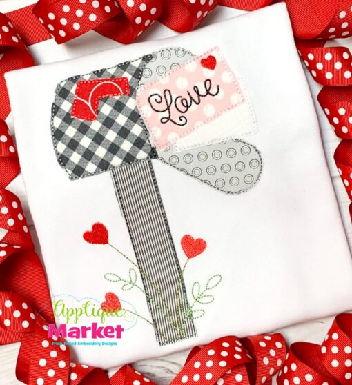 Valentine Mail Box Bean Stitch Applique